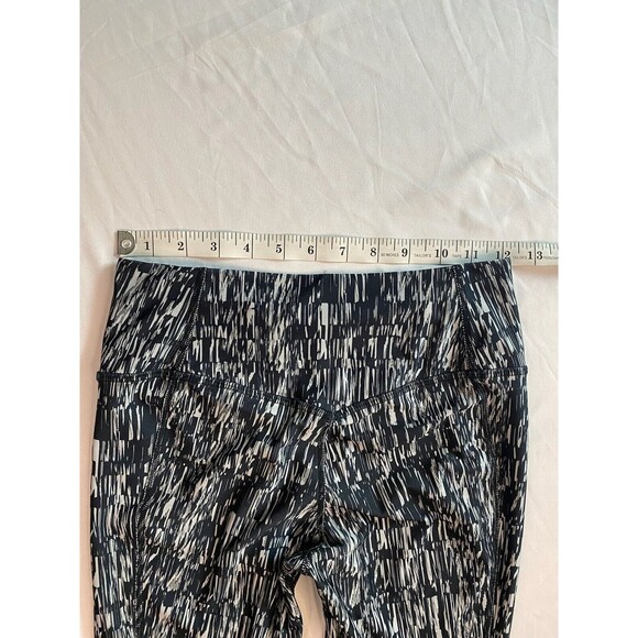 Nike Dri Fit Womens XS Leggings Heathered Capri Black White High Rise Athletic - Picture 4 of 10